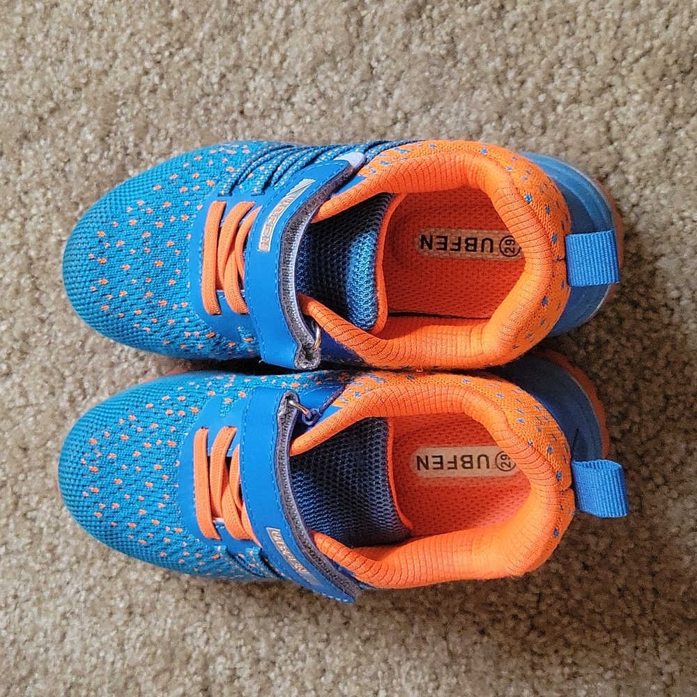 Blue and orange boys tennis shoes! Size 11.5